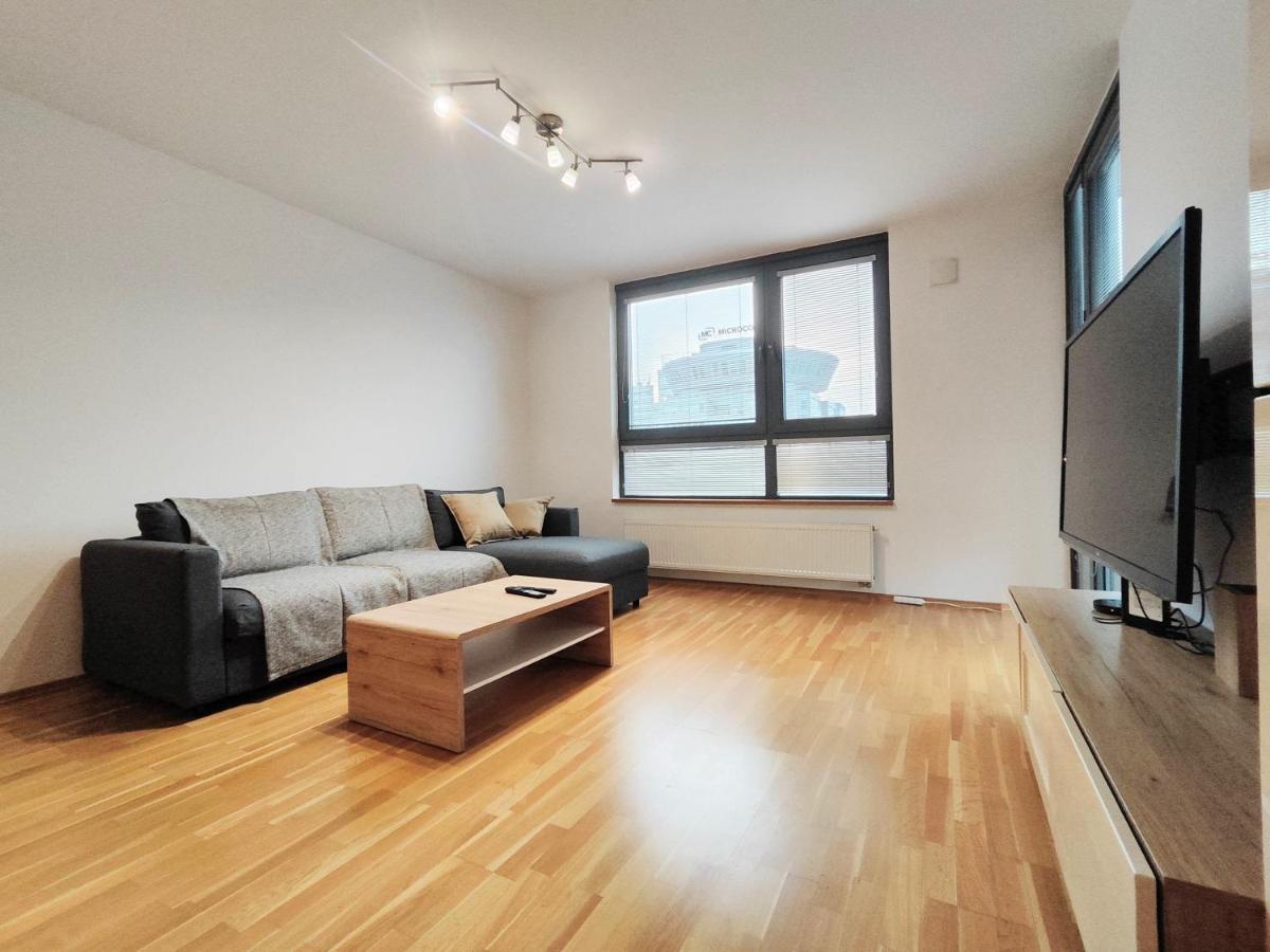 Mills - Free Parking - Balcony With City View - Close To Nivy Mall Bratislava Exterior photo