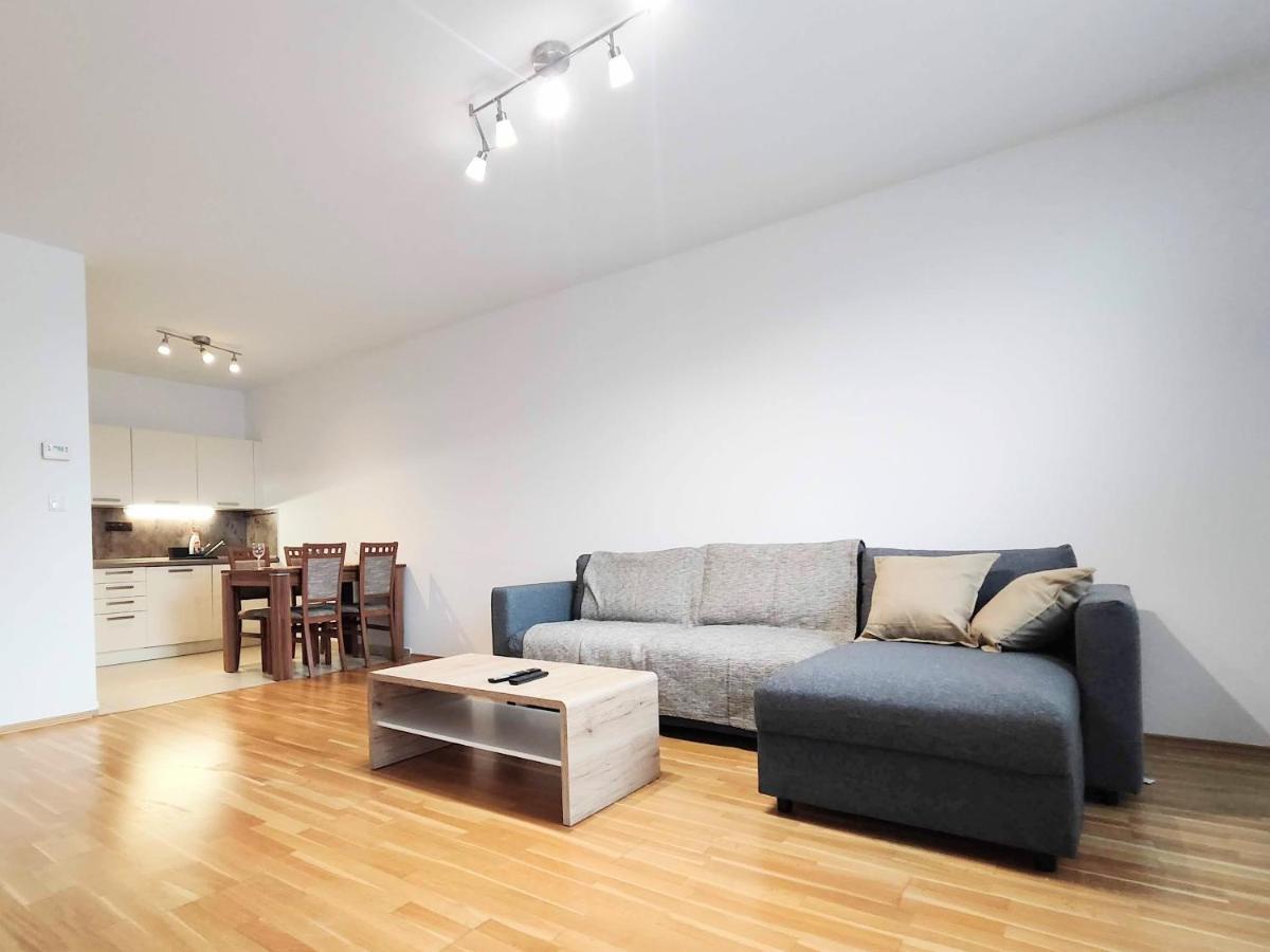 Mills - Free Parking - Balcony With City View - Close To Nivy Mall Bratislava Exterior photo